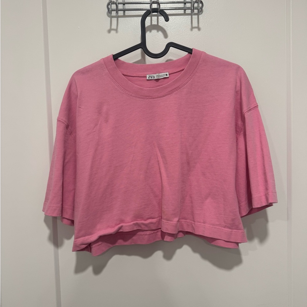 Pink cropped t-shirt